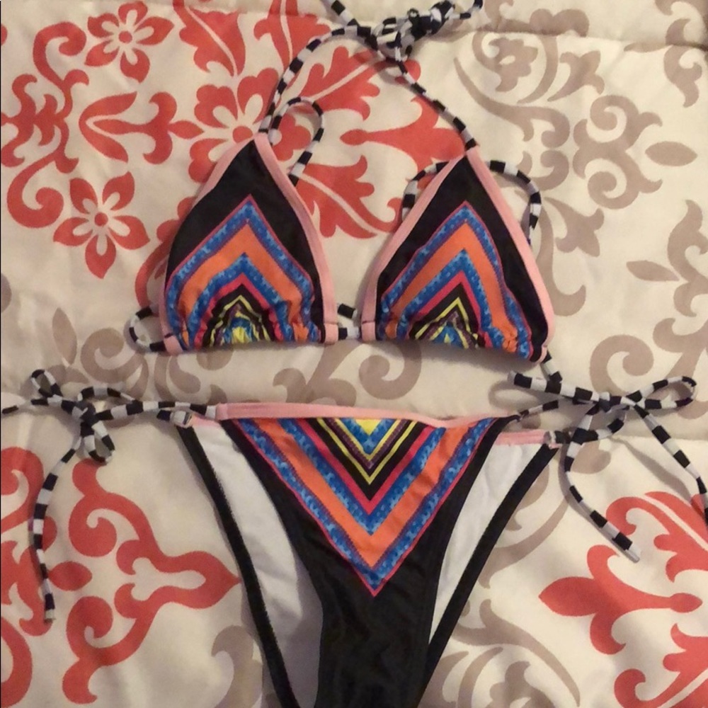 Bathing suit